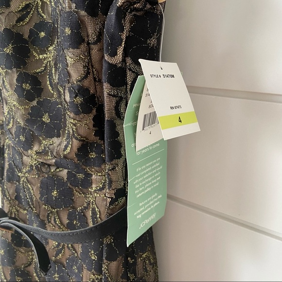 NWT J.Taylor Sleeveless Dress size 4 - Picture 4 of 7